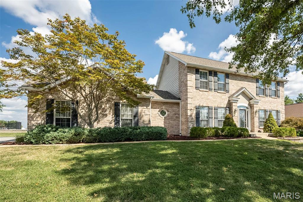 136 Roehampton Lane