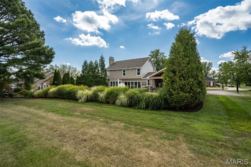136 Roehampton Lane