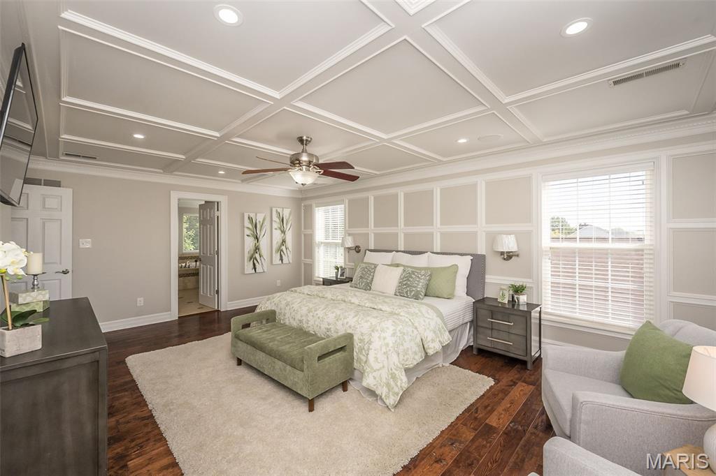 136 Roehampton Lane