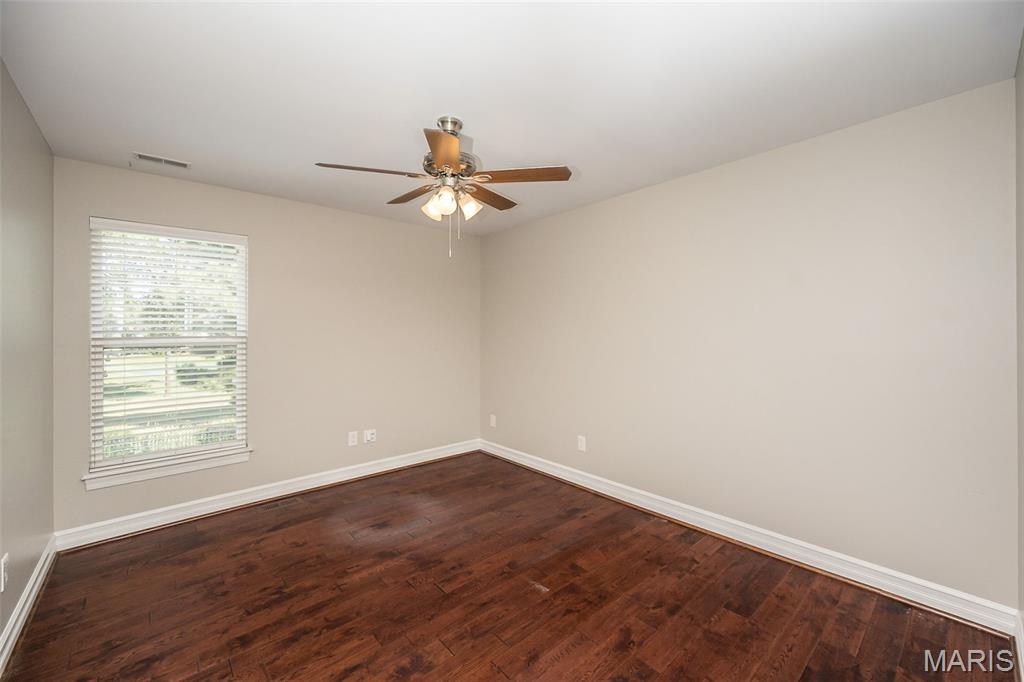 136 Roehampton Lane