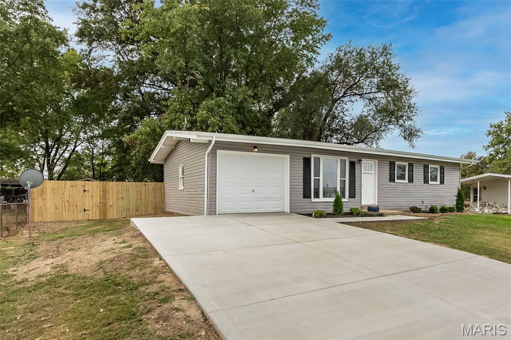 213 Viewpoint Lane