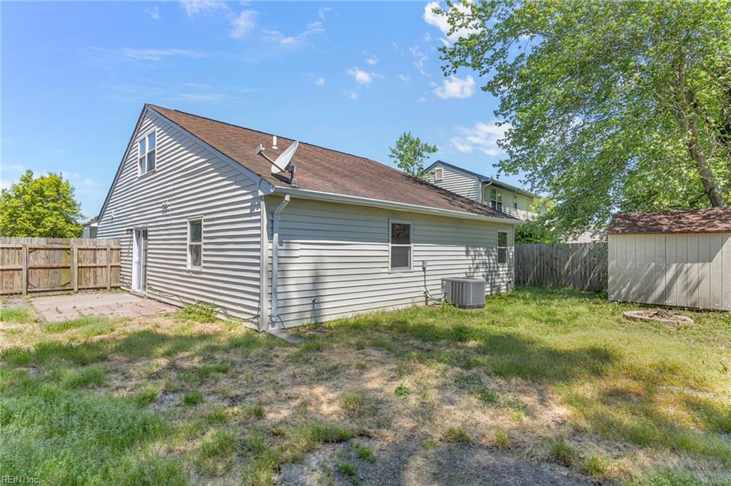 1508 Chirnside CT
