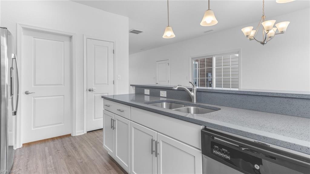 402 Kempston LNDG
