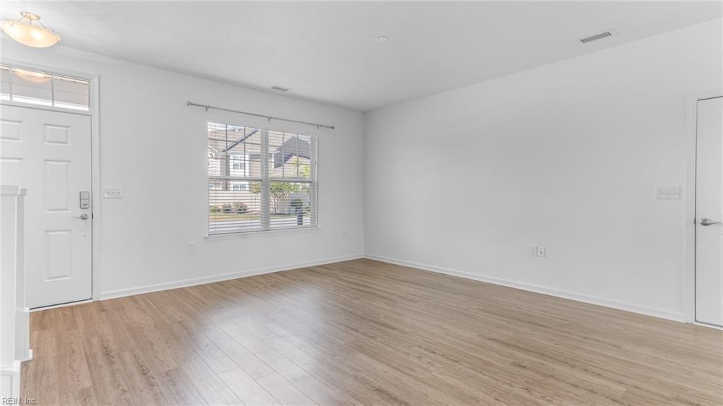402 Kempston LNDG