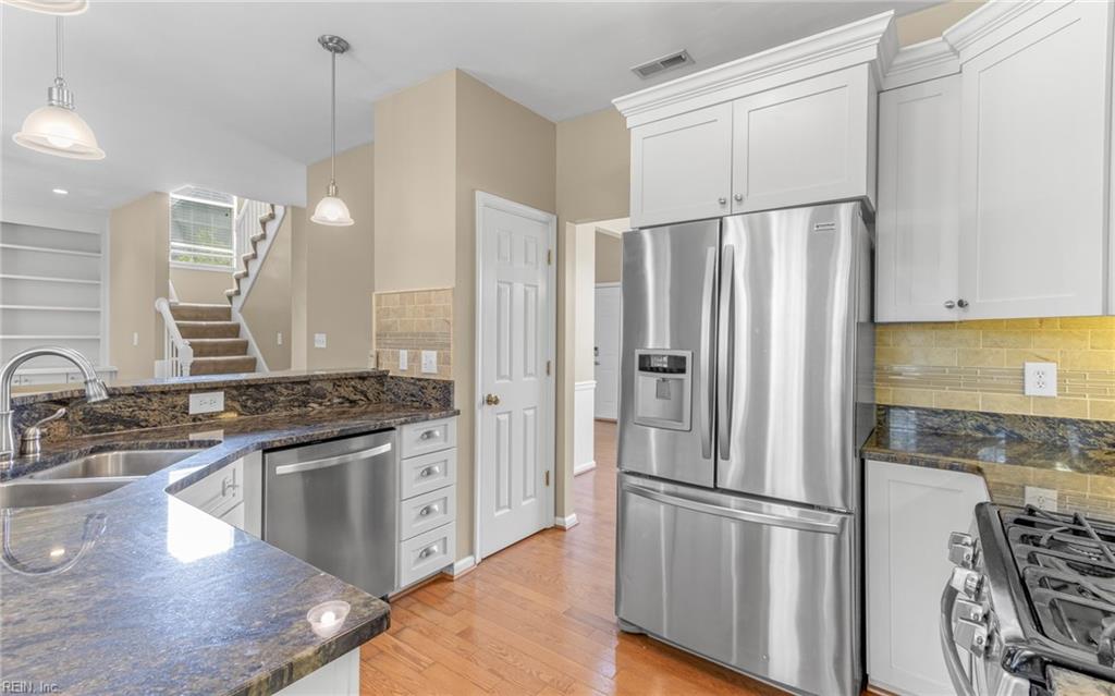 200 Winter Jasmine CT