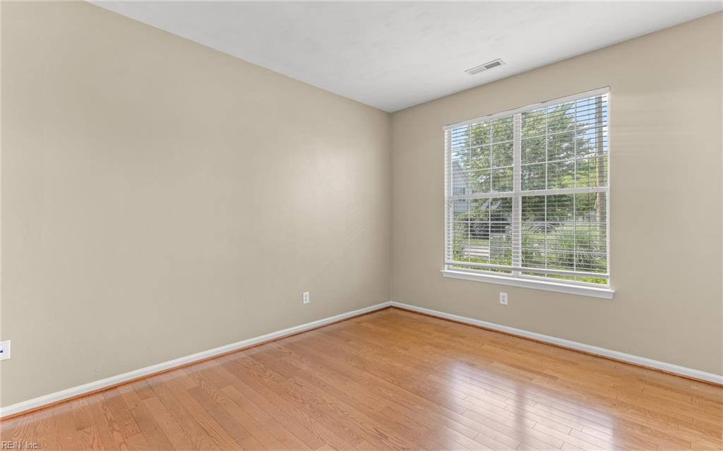 200 Winter Jasmine CT