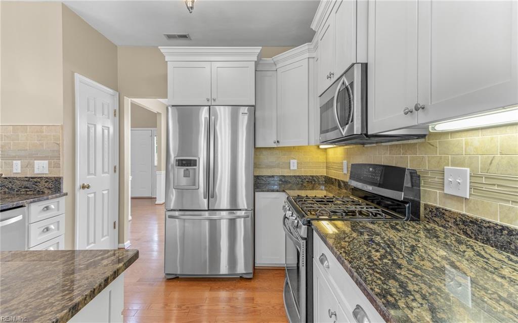 200 Winter Jasmine CT