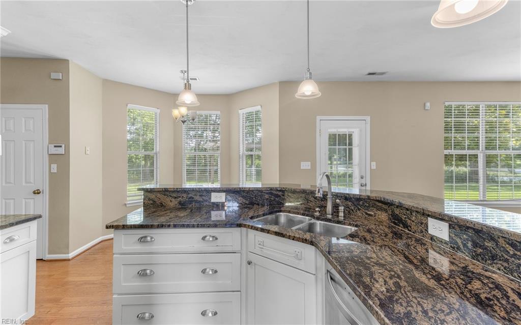 200 Winter Jasmine CT