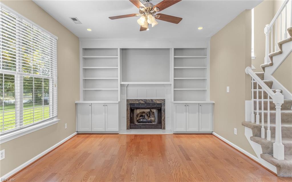 200 Winter Jasmine CT