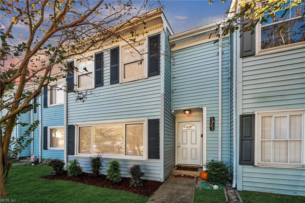 5421 Lynbrook LNDG
