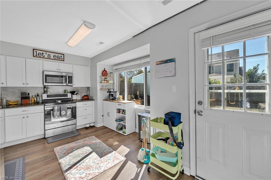 5421 Lynbrook LNDG
