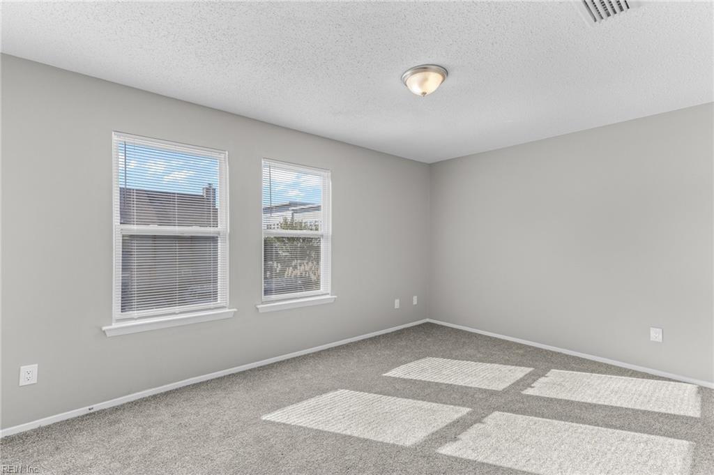 1402 Northface CT