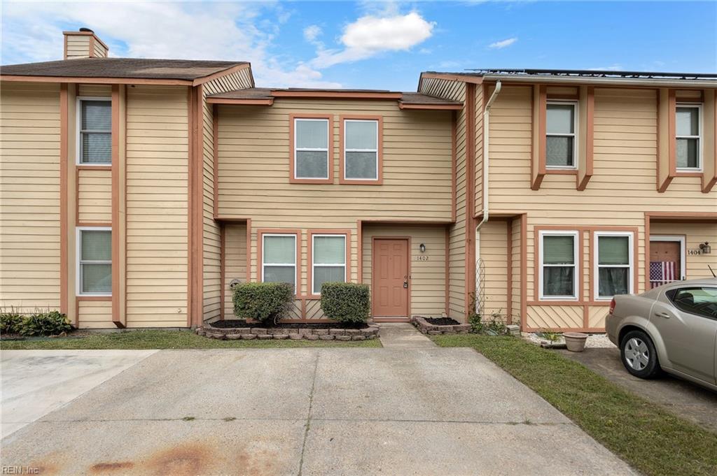 1402 Northface CT