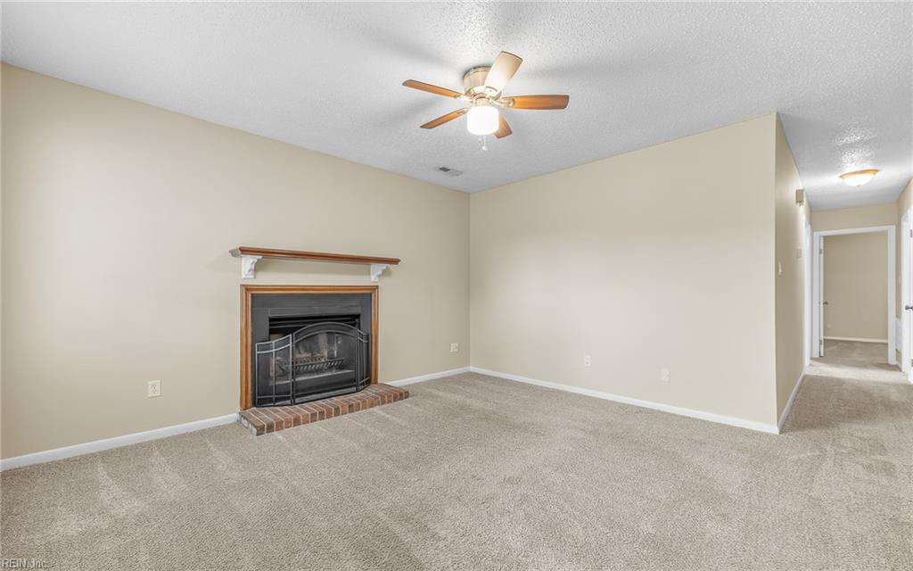 1752 Solar LN