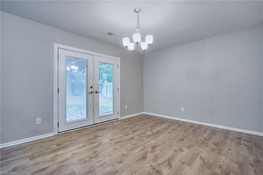 2916 Dante PL