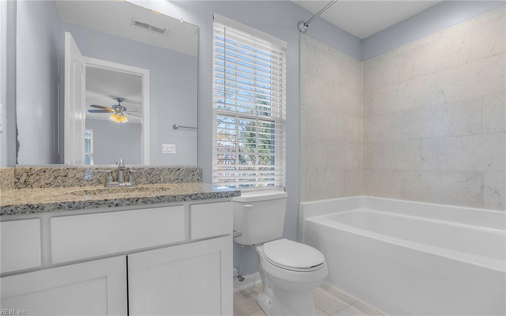 426 W 28th ST