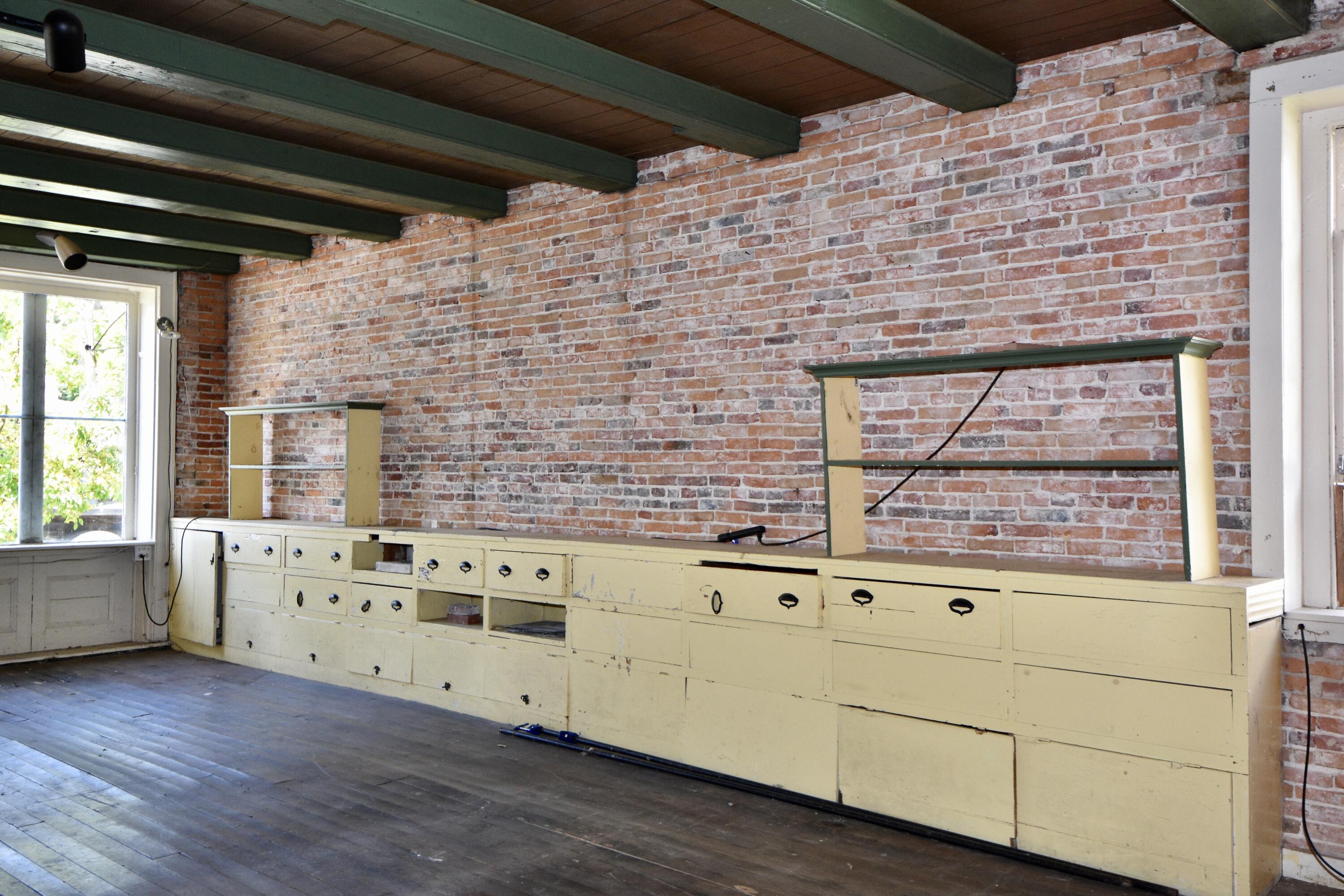 2304 Main Street Street