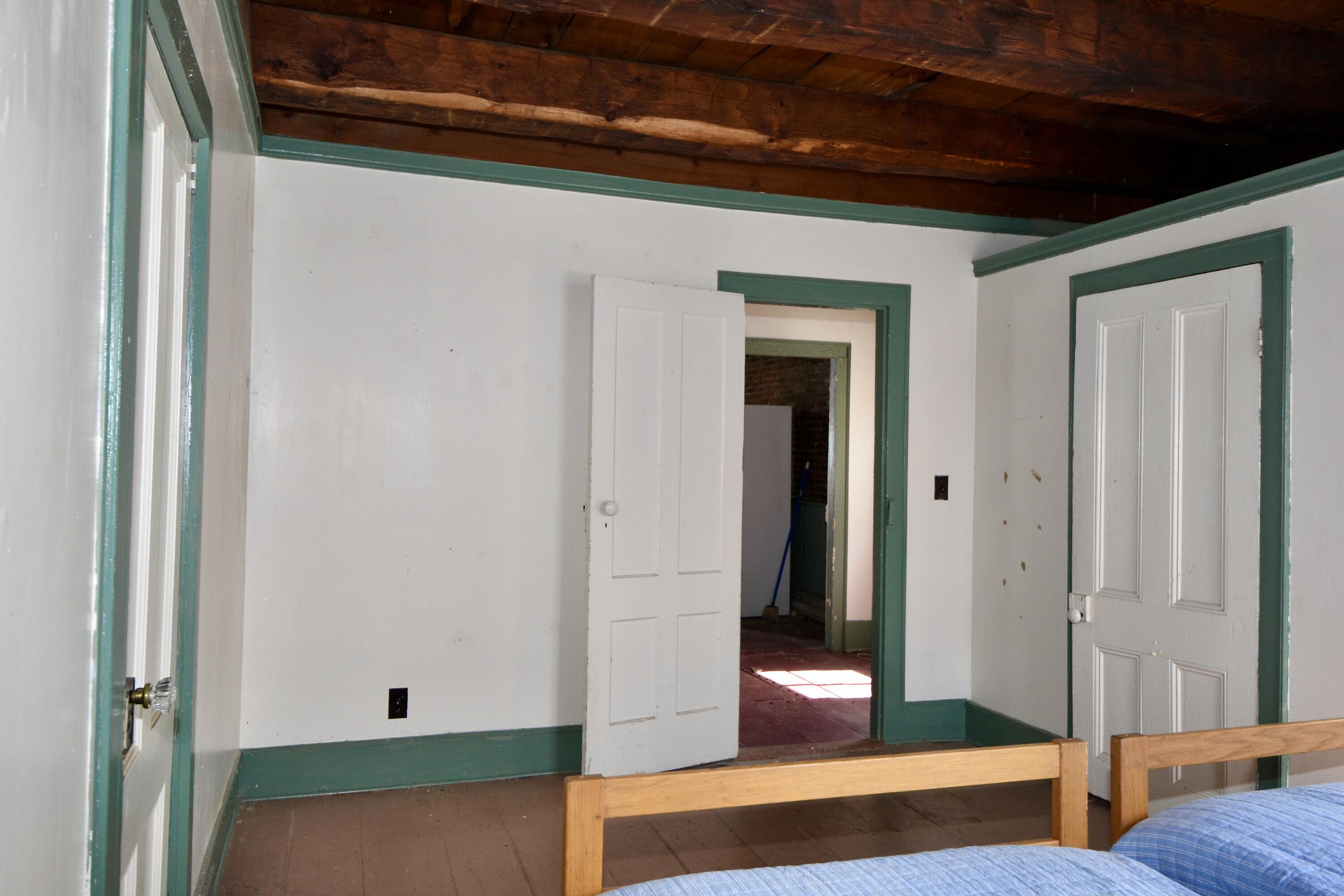 2304 Main Street Street