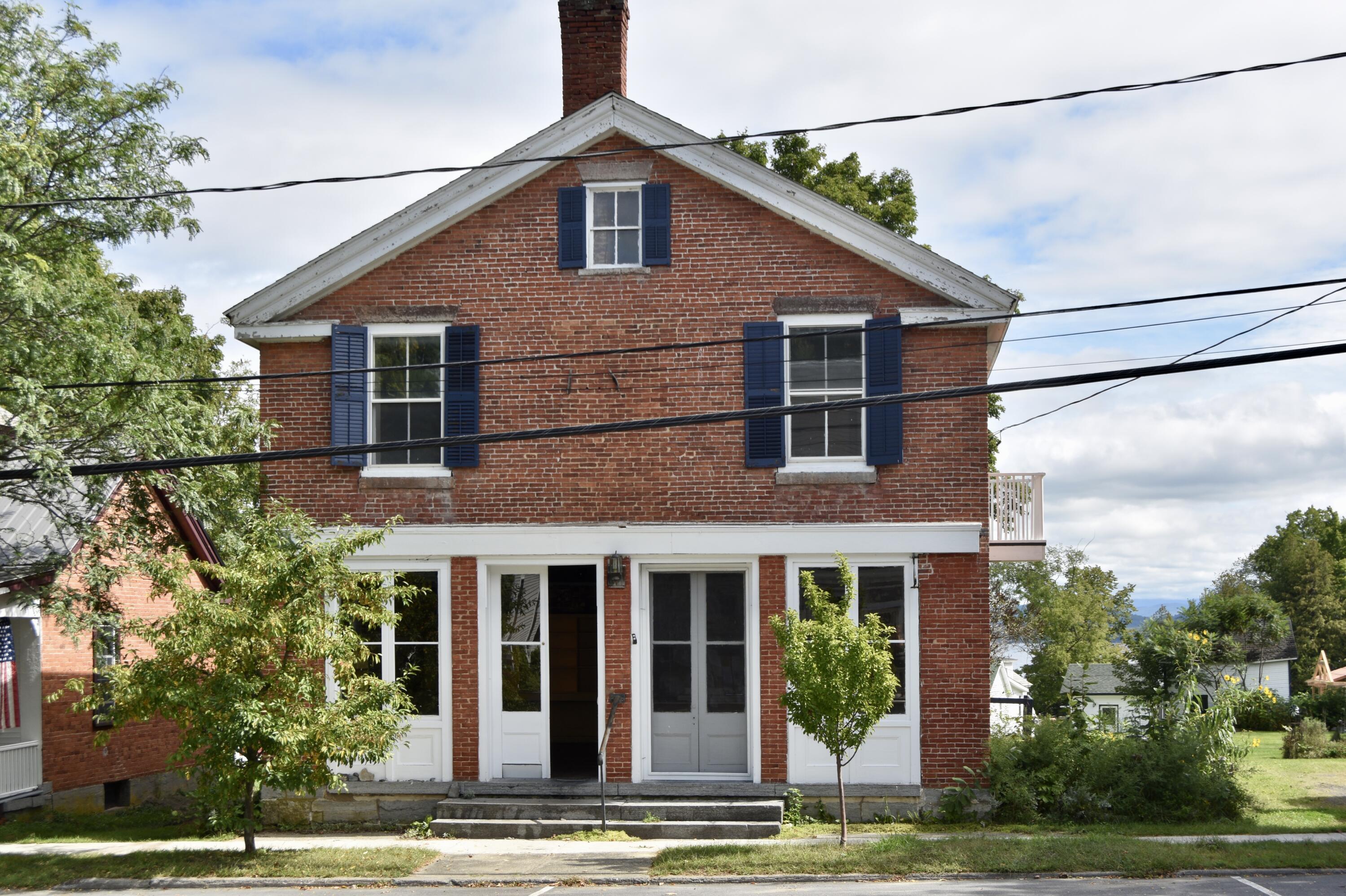 2304 Main Street Street