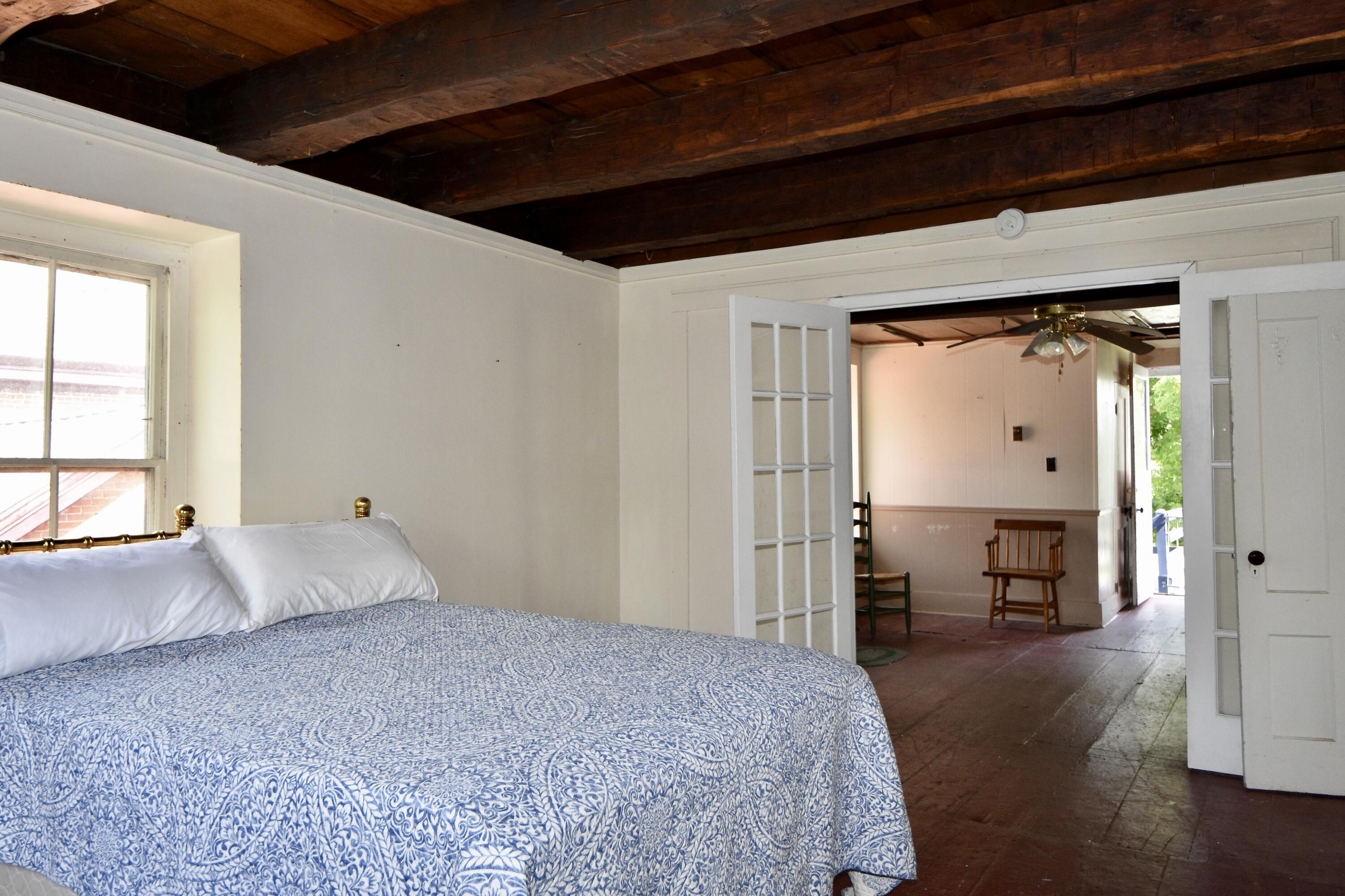 2304 Main Street Street