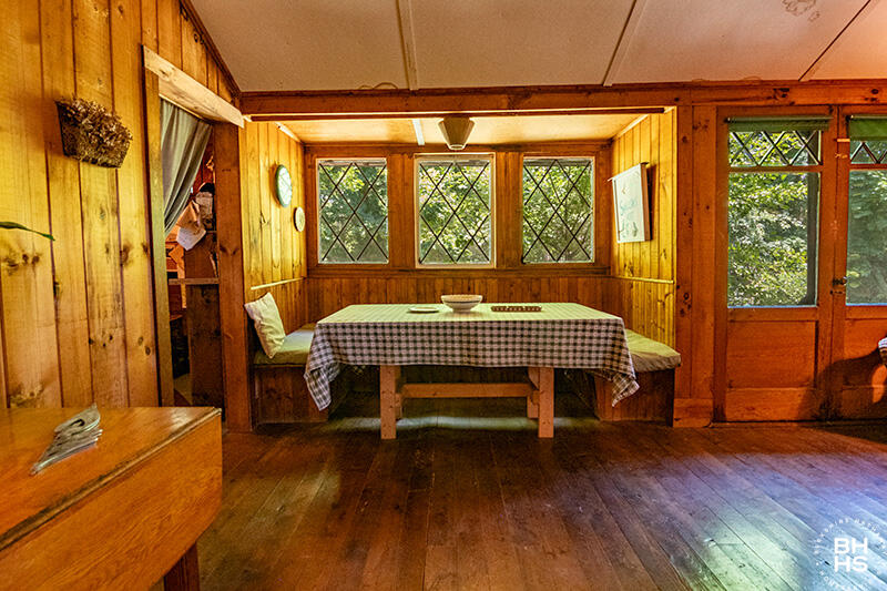 1801 Lake Shore Rd Road