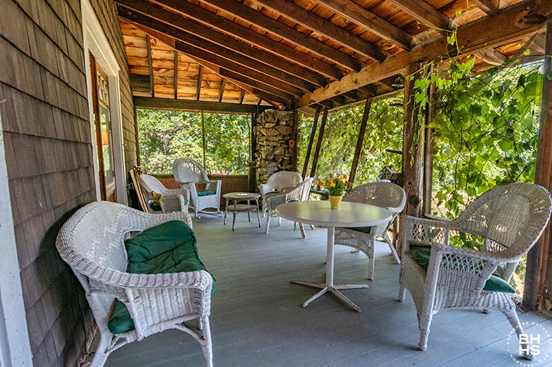 1801 Lake Shore Rd Road