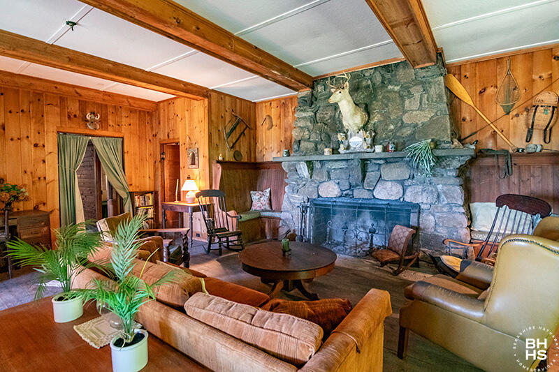 1801 Lake Shore Rd Road