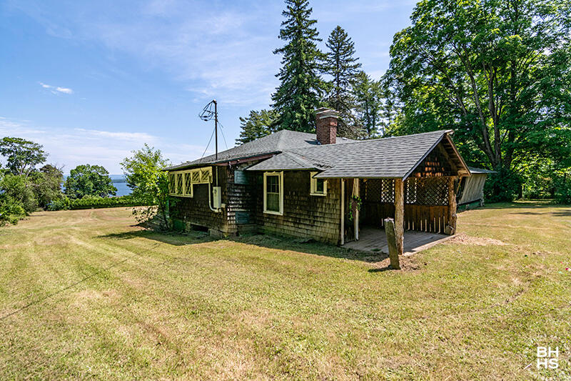 1801 Lake Shore Rd Road