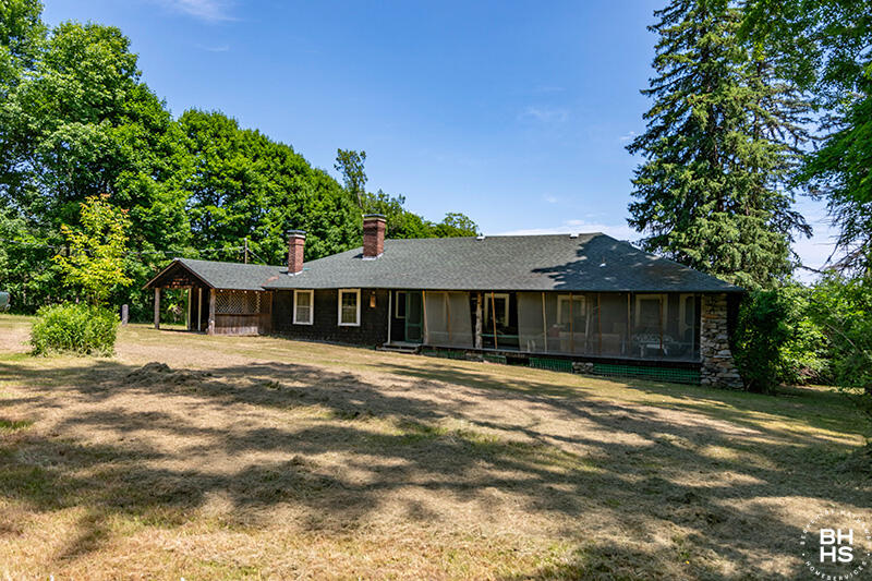 1801 Lake Shore Rd Road