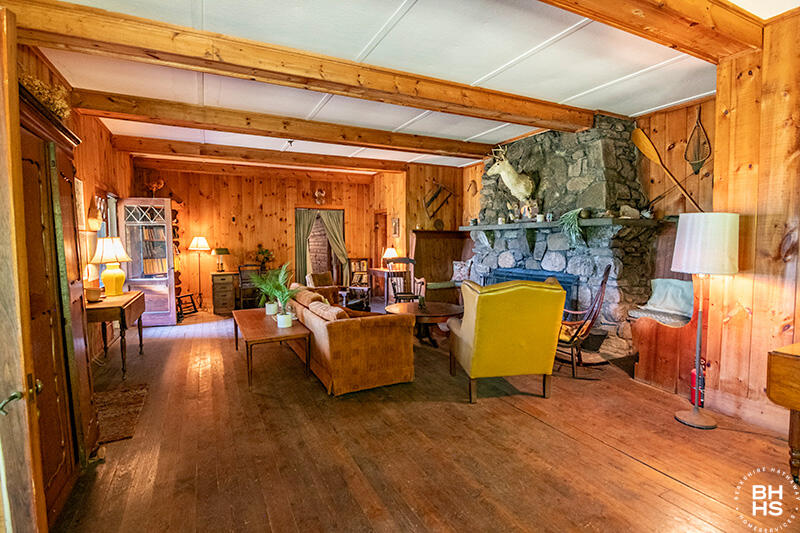 1801 Lake Shore Rd Road