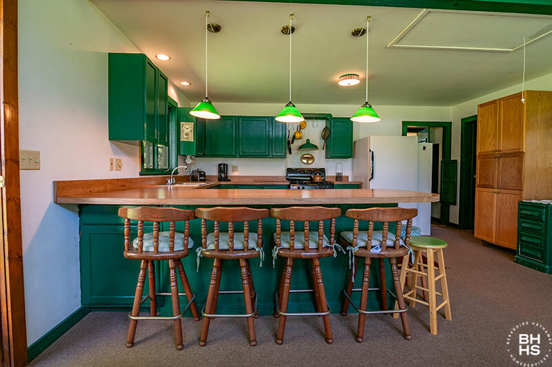 1699 Lake Shore Road