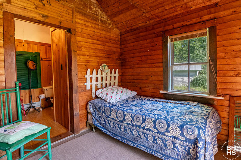 1699 Lake Shore Road