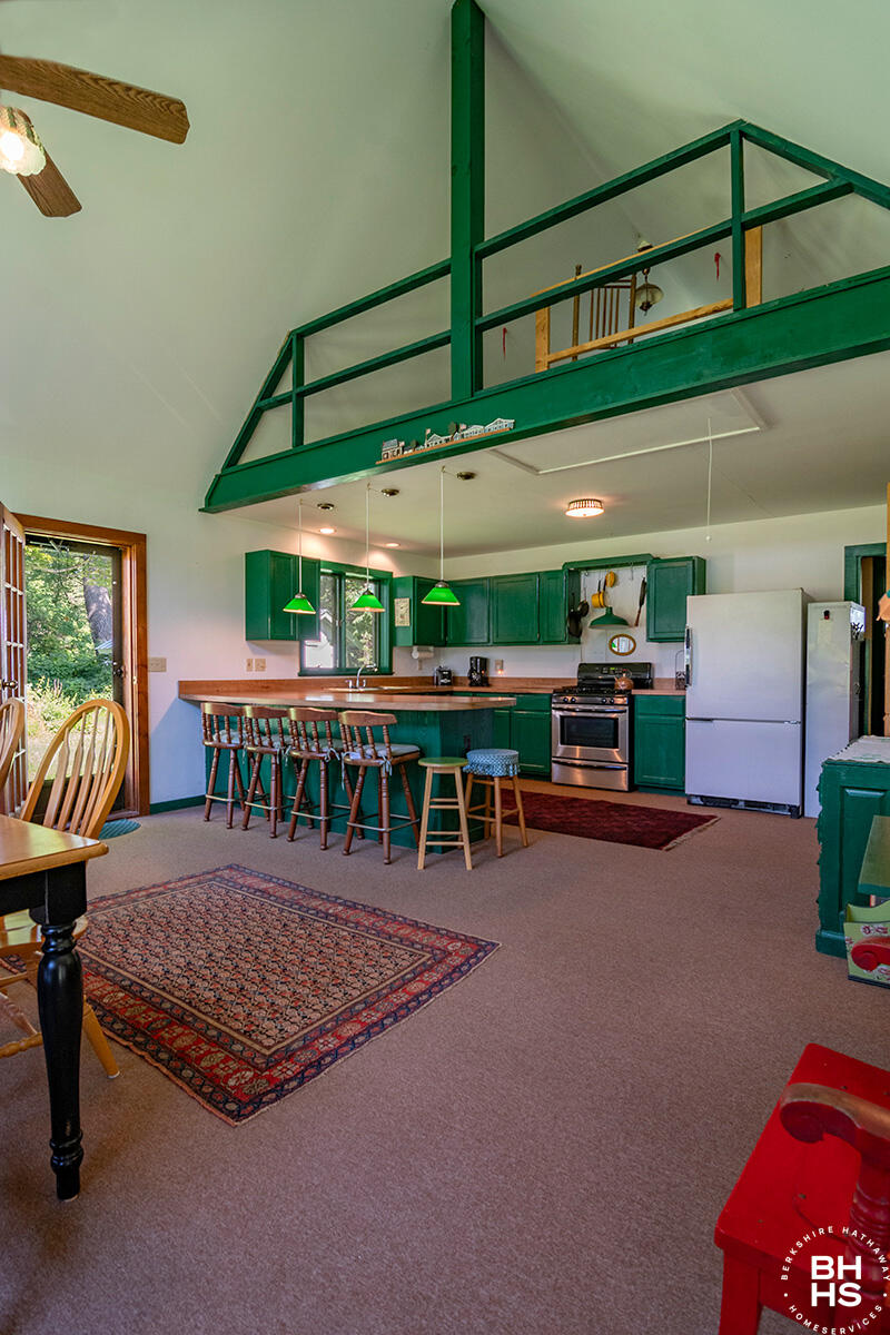 1699 Lake Shore Road