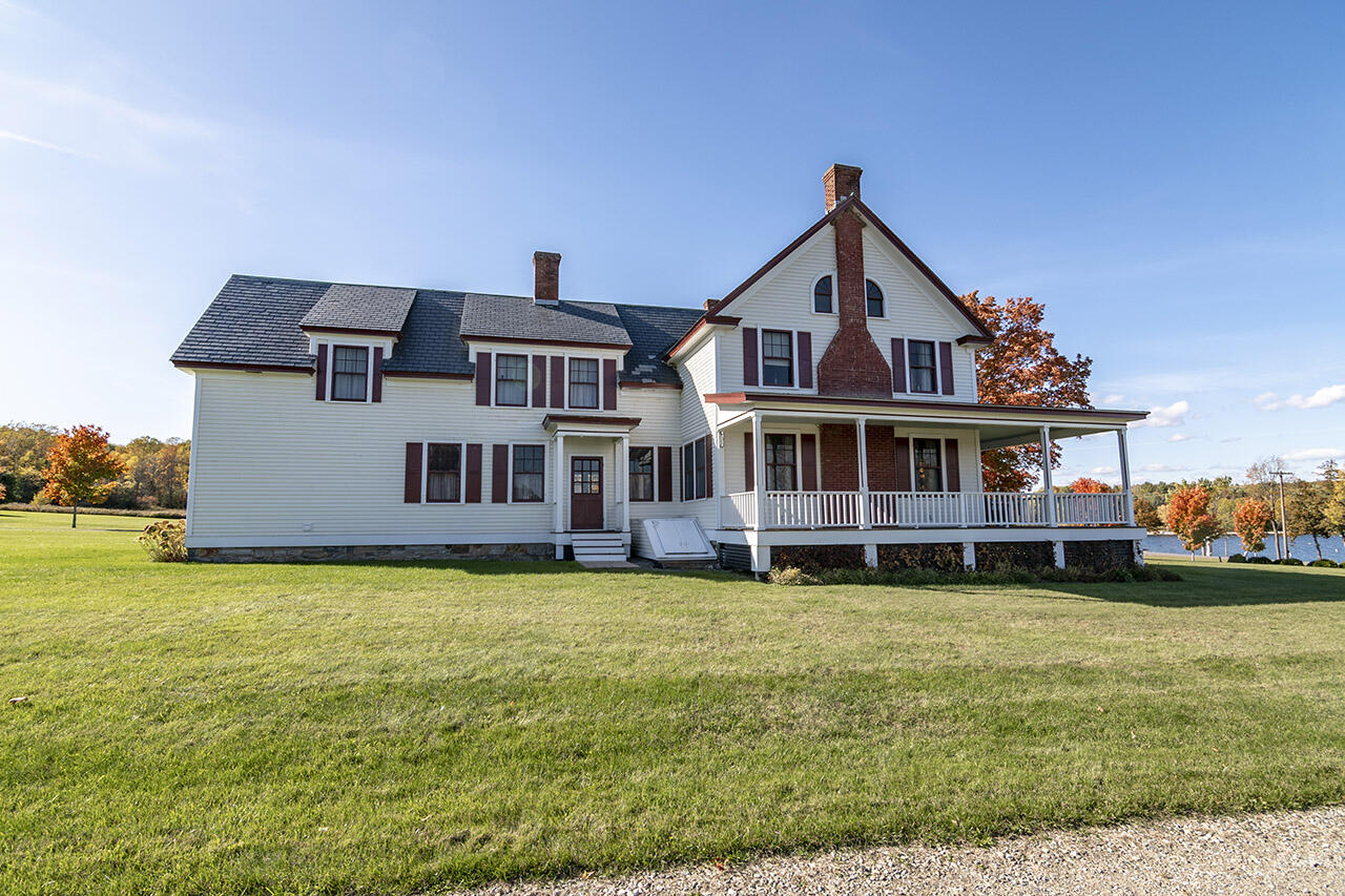 56 Albee Lane