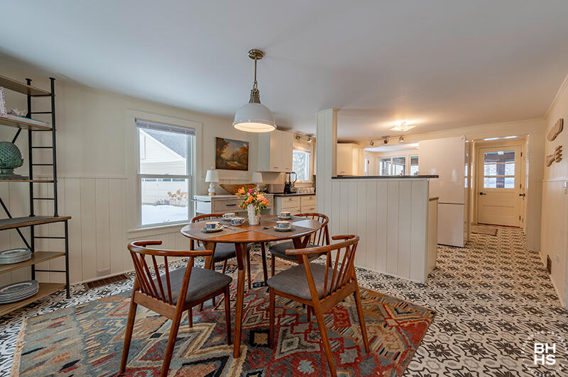 2830 Essex Road Road