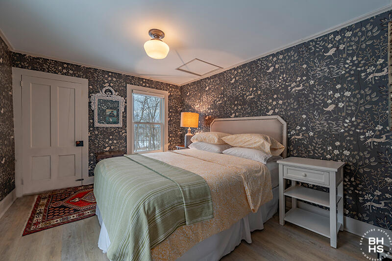 2830 Essex Road Road