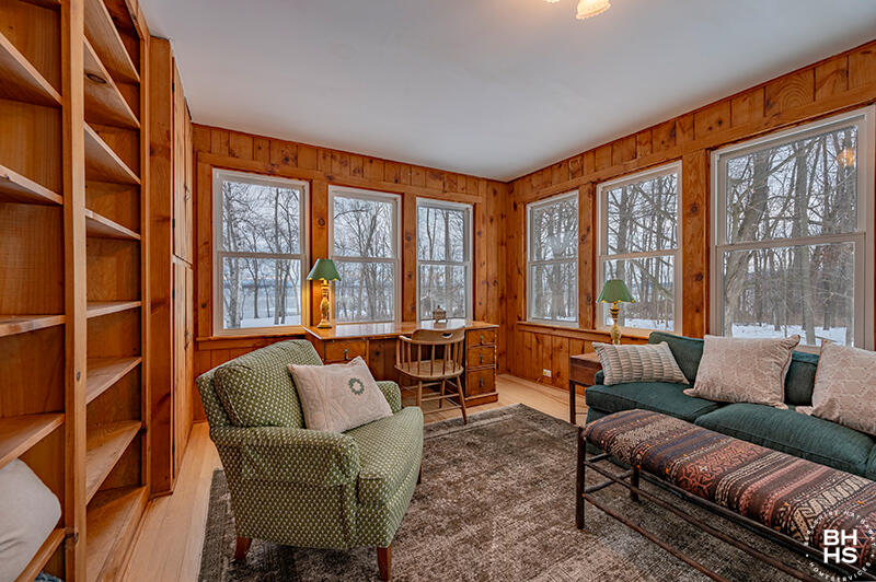 2830 Essex Road Road