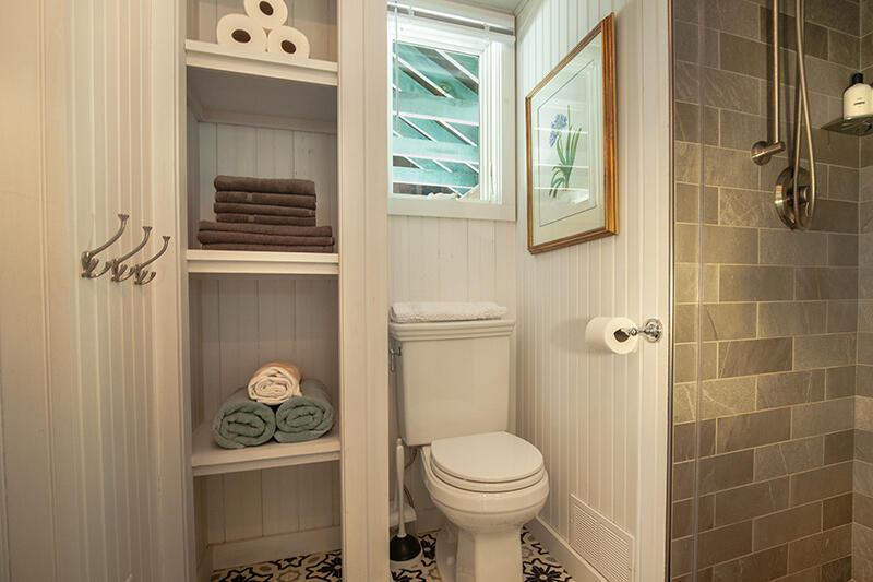 2830 Essex Road Road