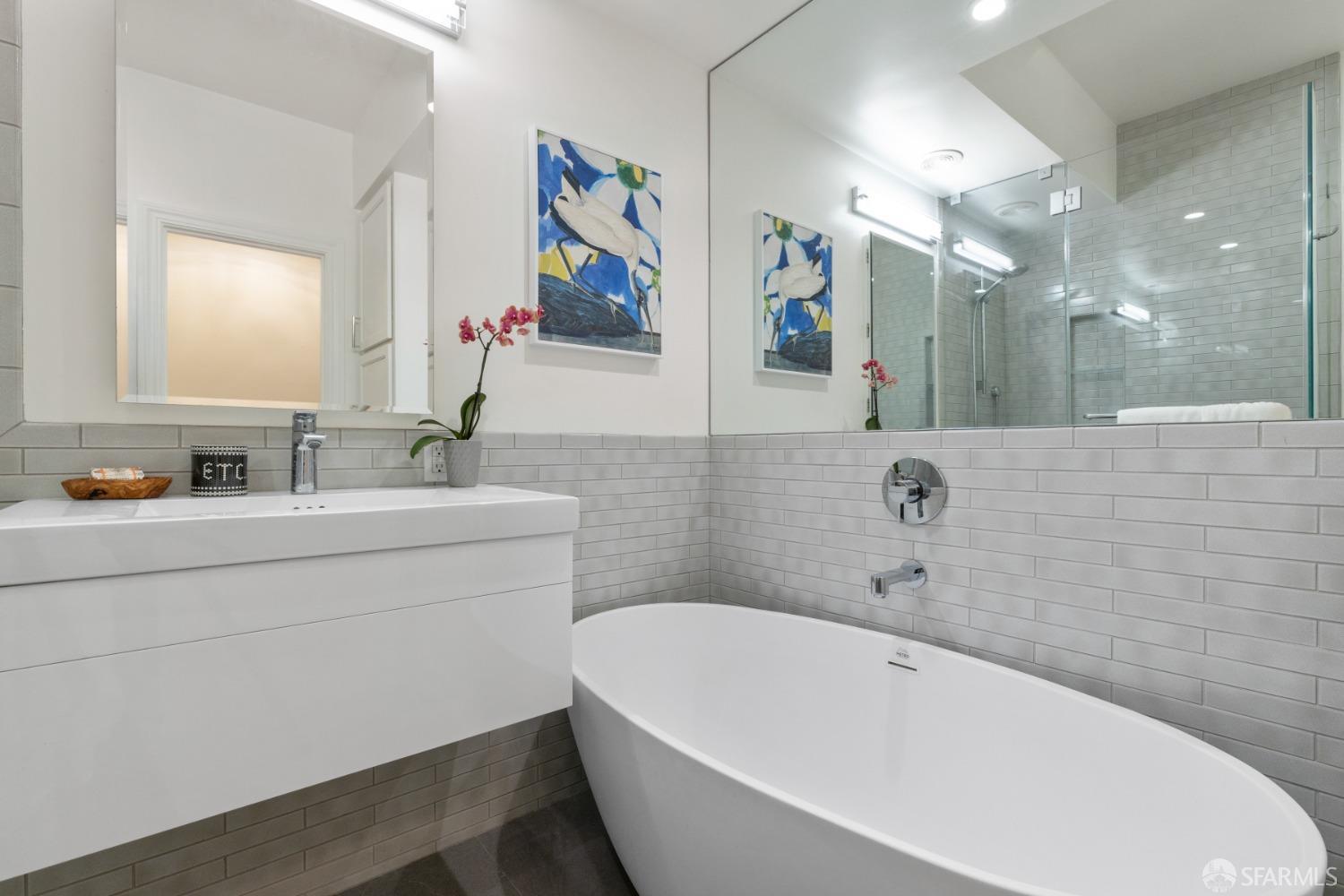 1895 Pacific Avenue # 406