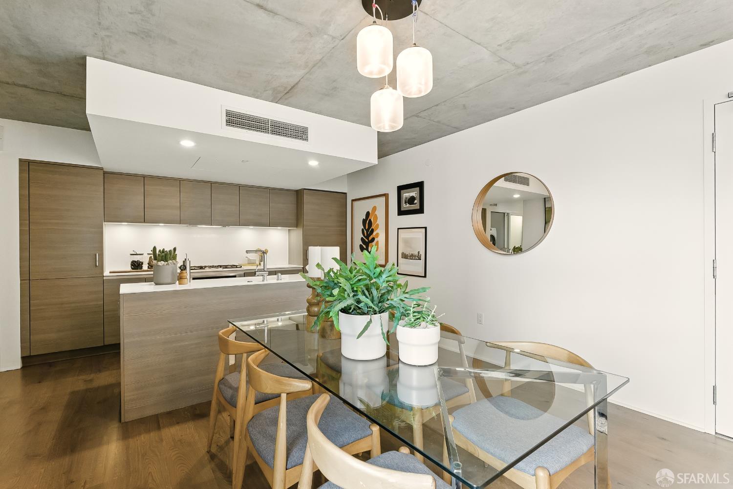8 Octavia Street # 602