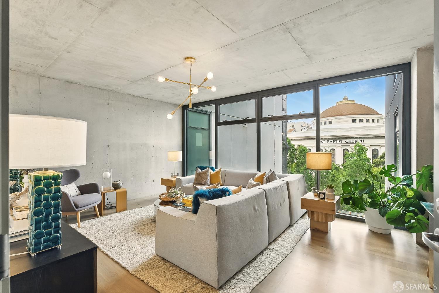 8 Octavia Street # 602