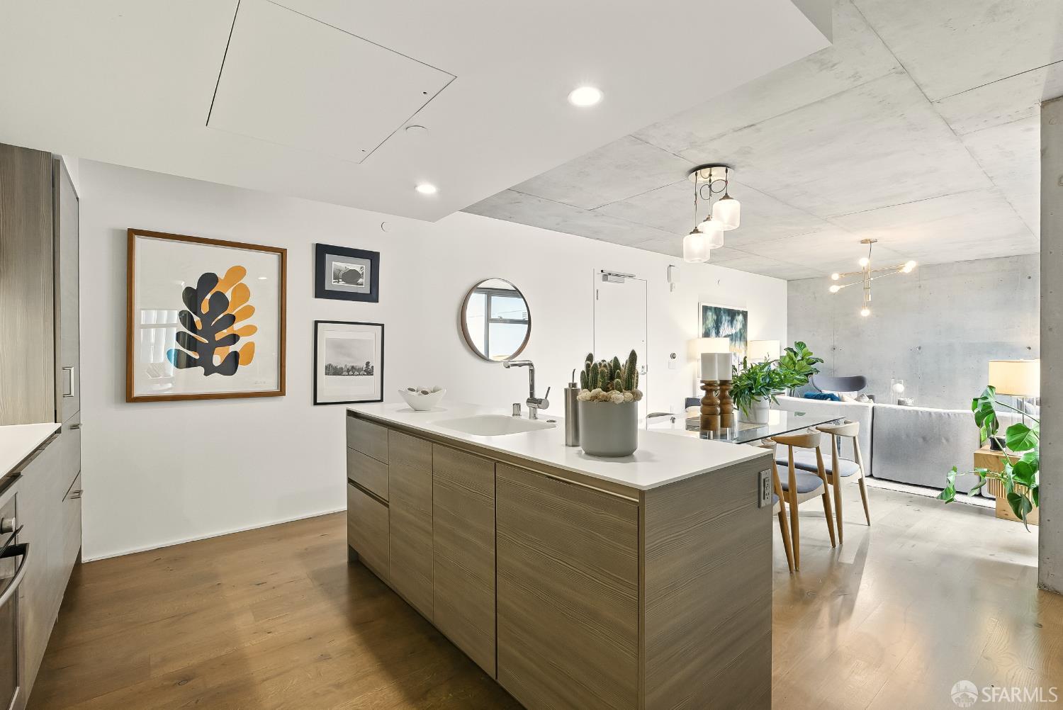8 Octavia Street # 602