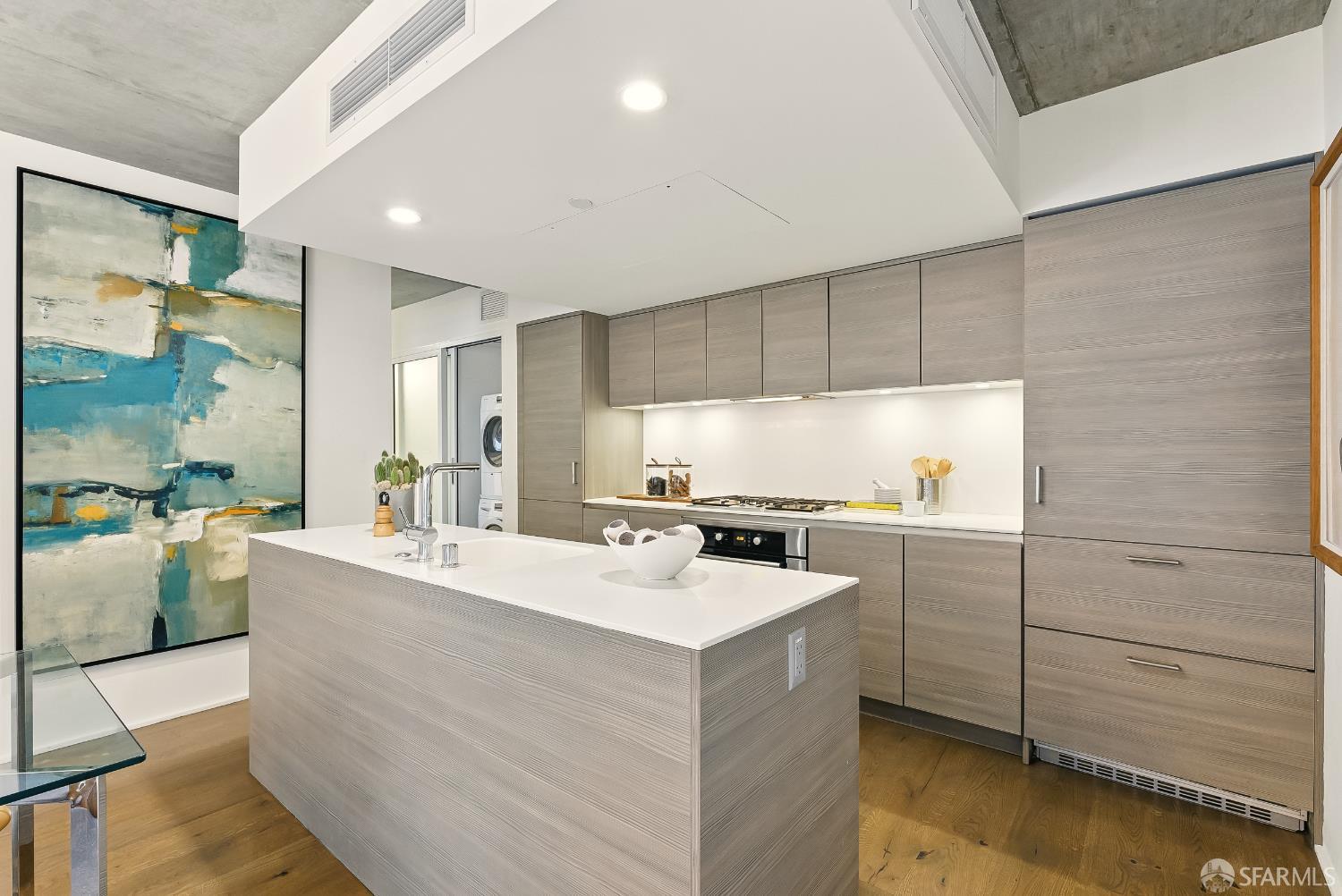 8 Octavia Street # 602