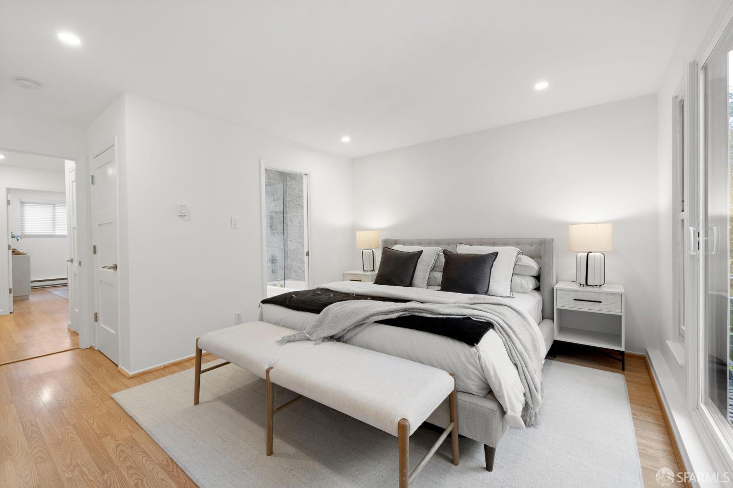 3234 Washington Street # 4