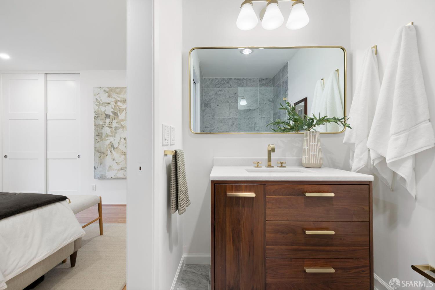 3234 Washington Street # 4