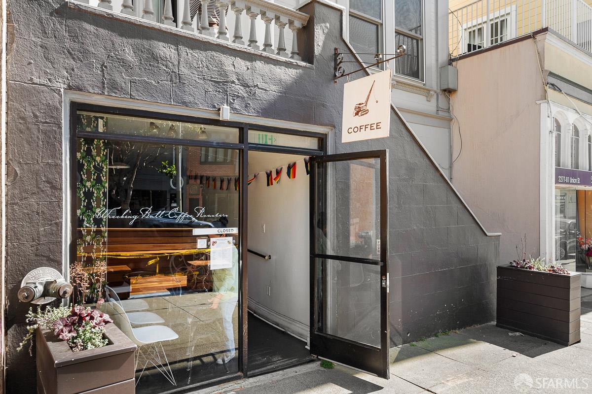 2447 Vallejo Street # 1