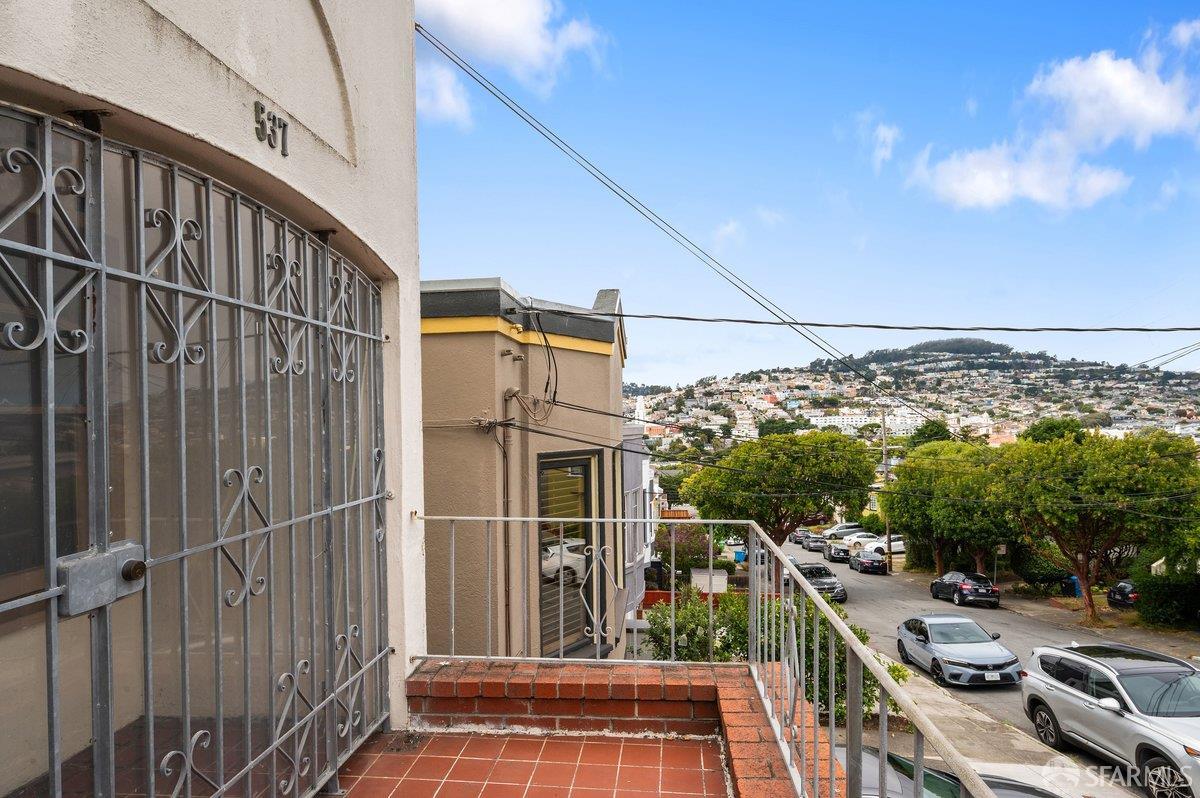 537 Bright Street