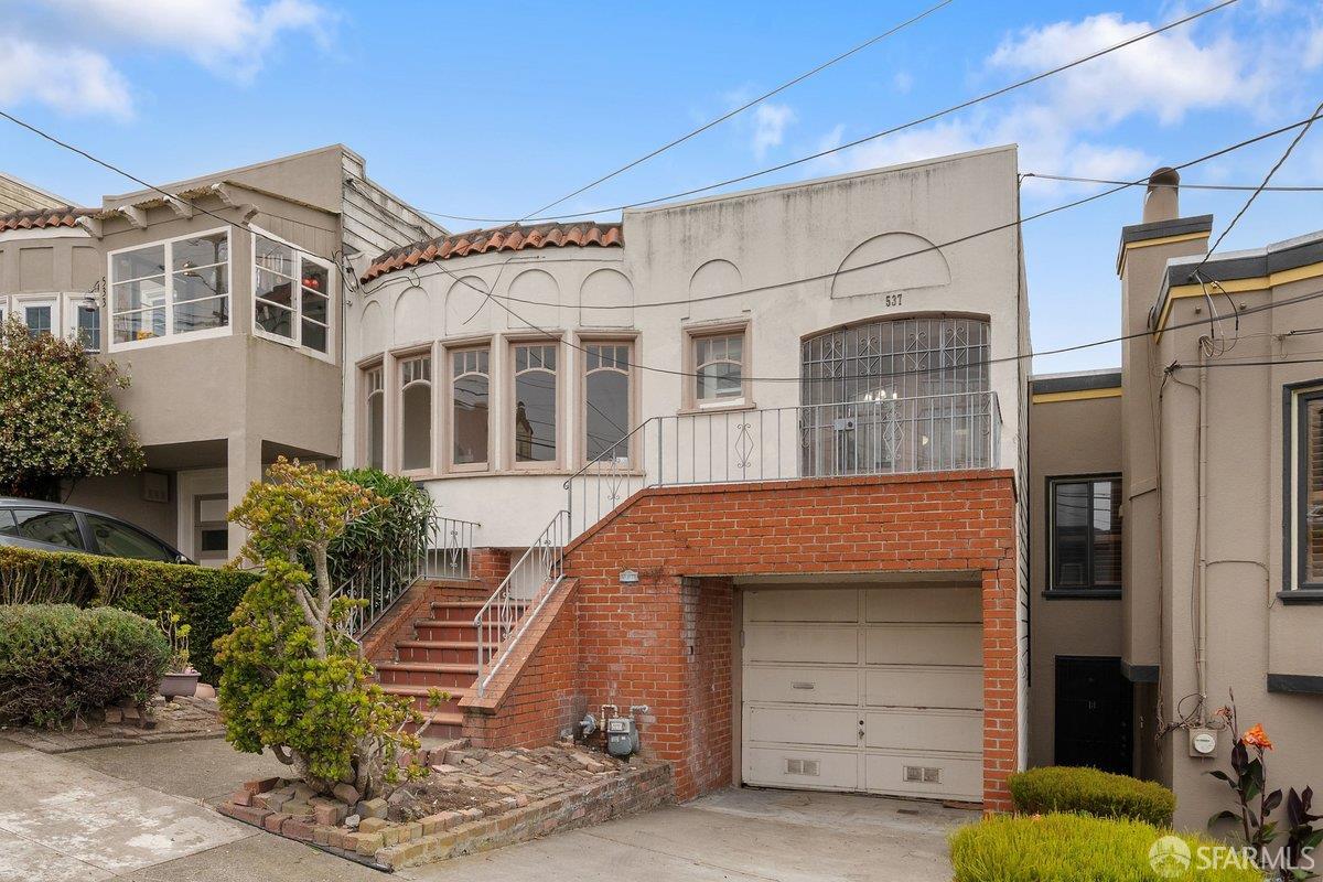 537 Bright Street