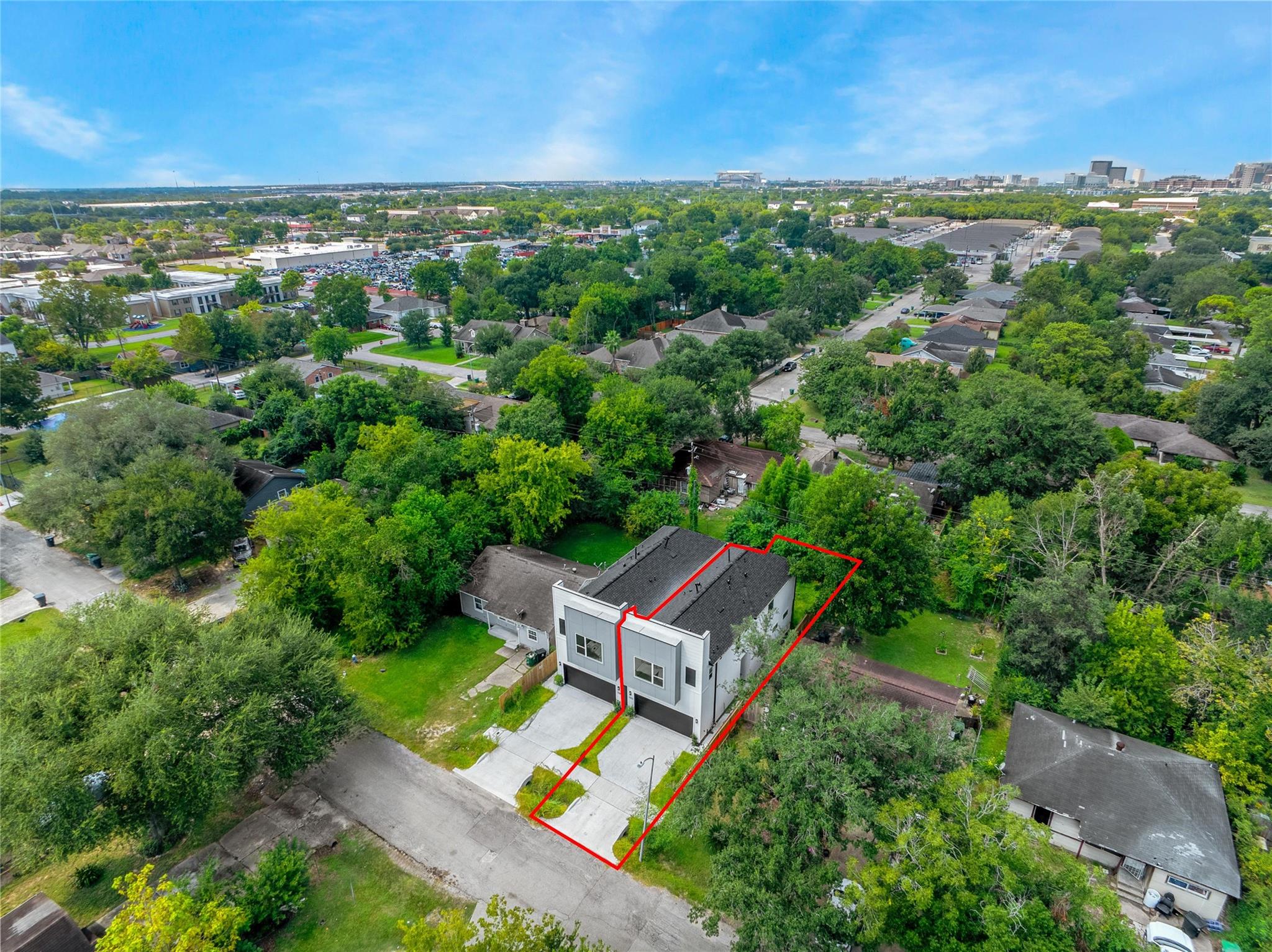 7012 Saint Augustine Street