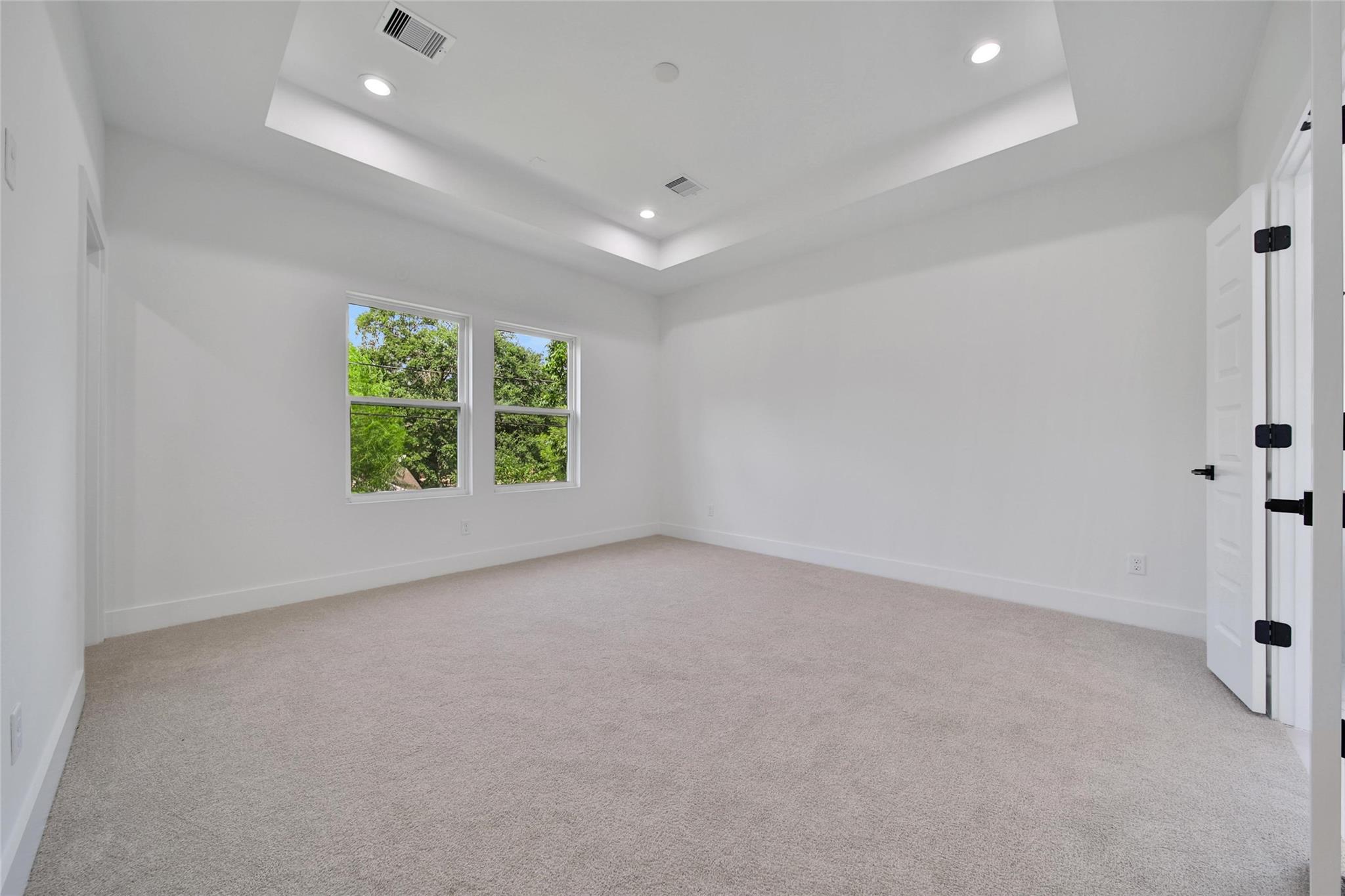 7012 Saint Augustine Street